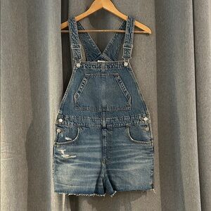 Universal thread Denim Short Overalls